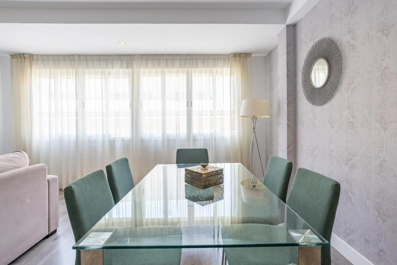 Soho Premium 4 Bedrooms Apartment Málaga Spagna