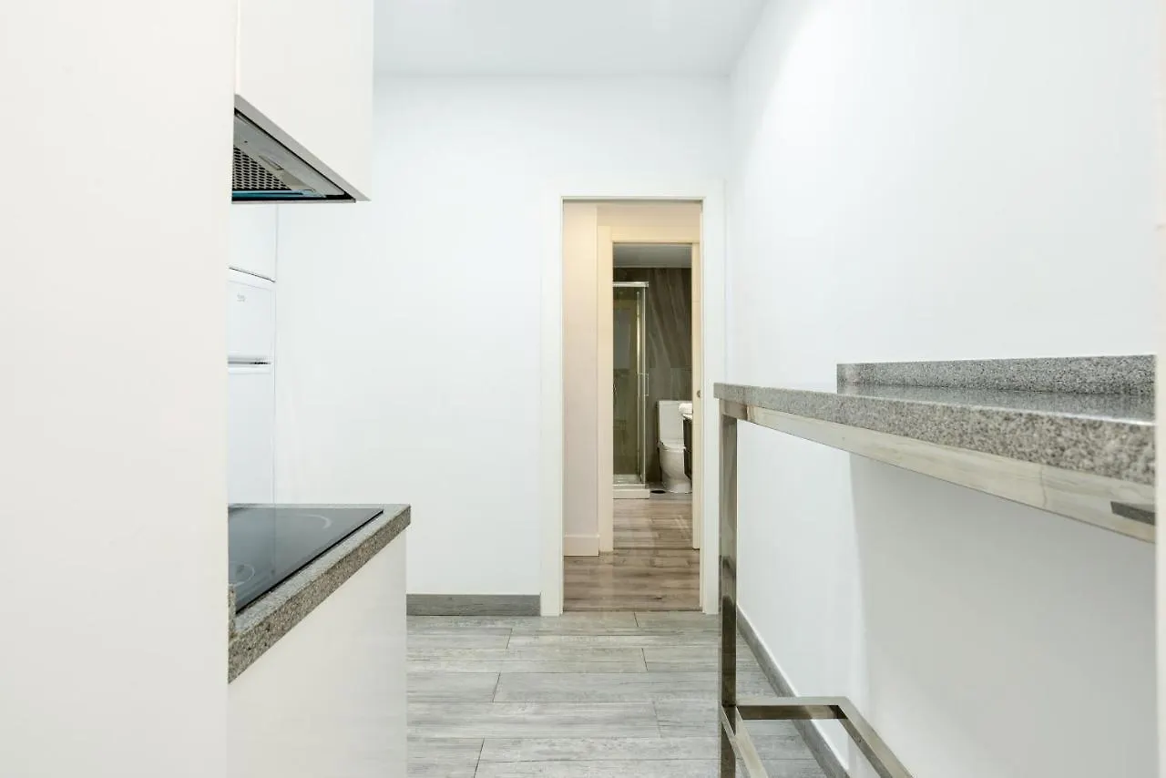 Soho Premium 4 Bedrooms Apartment Málaga 0*,  Spagna